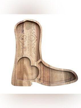 HEB Destination Holiday Cowboy Boot Wood Serving Tray Charcuterie Board New